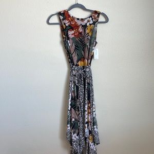 Roz & Ali Tropical Print Dress